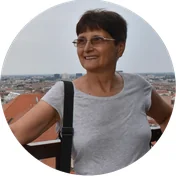 Suzanne V.